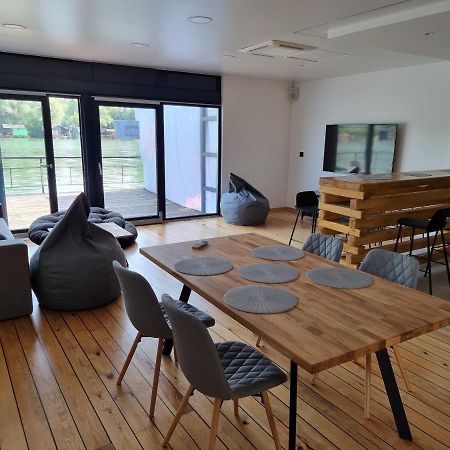 Swan Hotel Belgrád Kültér fotó