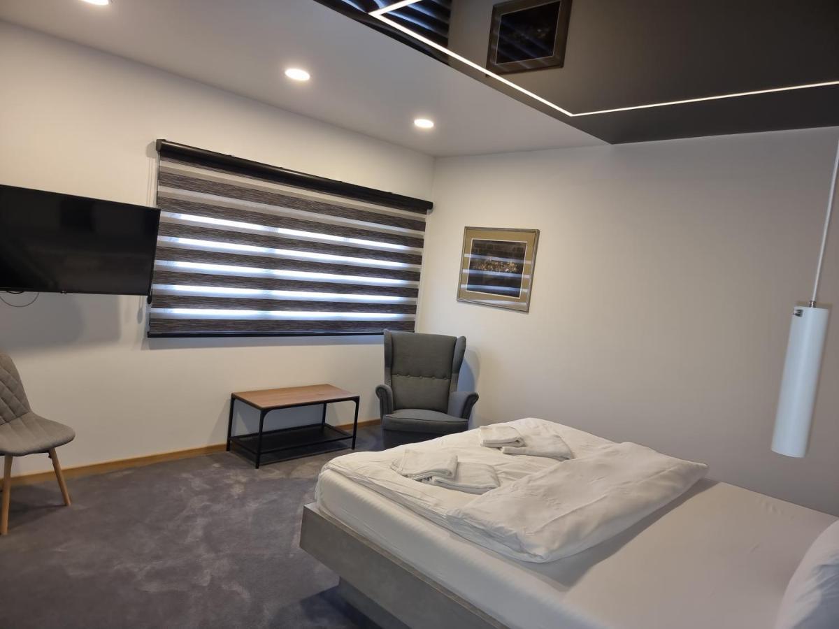 Swan Hotel Belgrád Kültér fotó