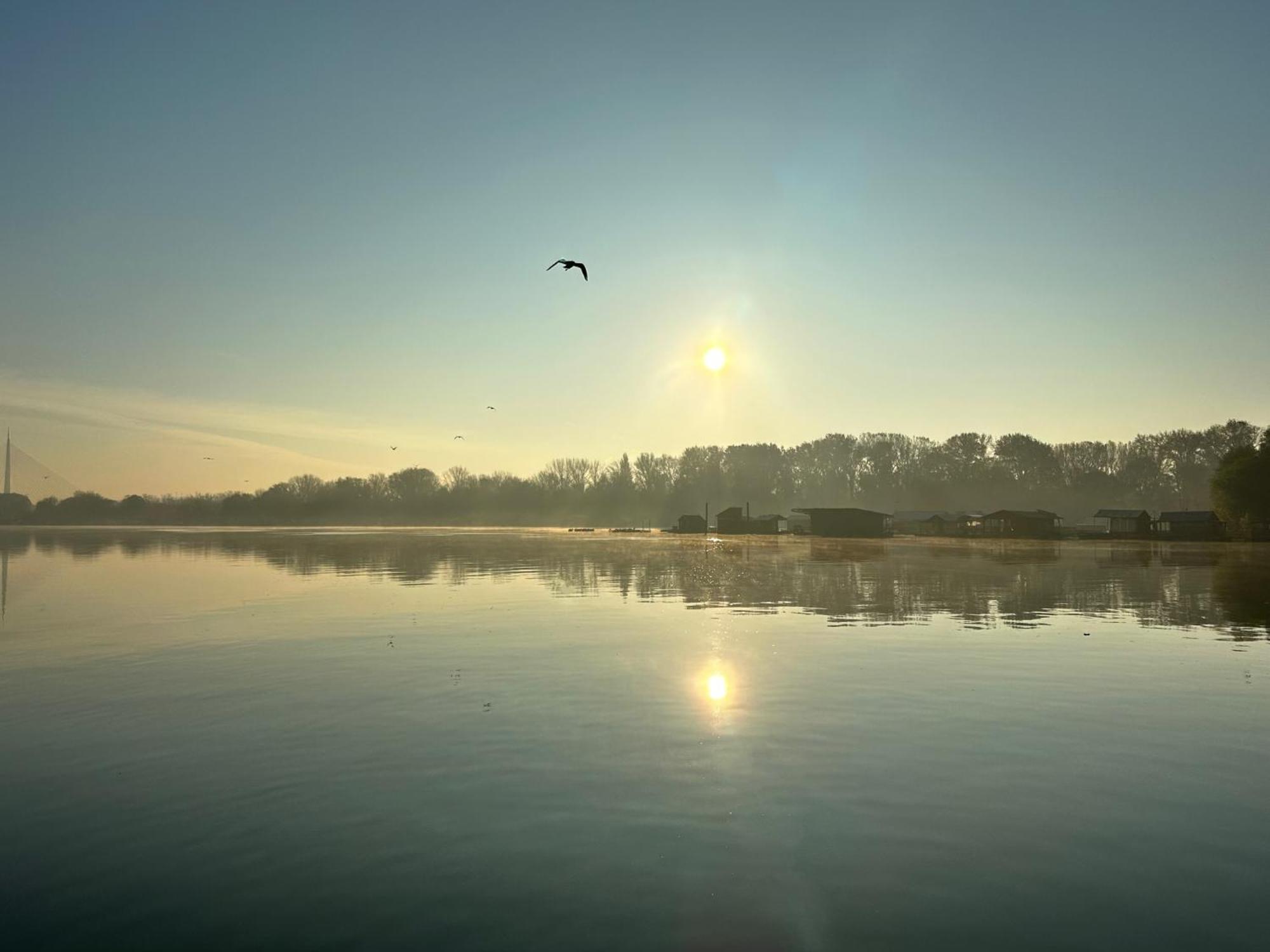 Swan Hotel Belgrád Kültér fotó